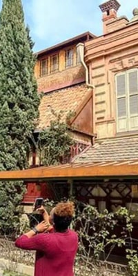 Tbilisi Walking Tour with Cable Cars, Wine Tasting and Traditional Bakery